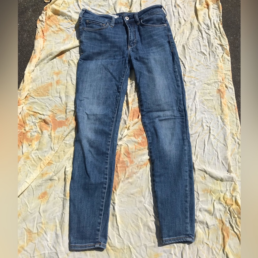 Pilcro from Anthropologie cropped skinny jeans